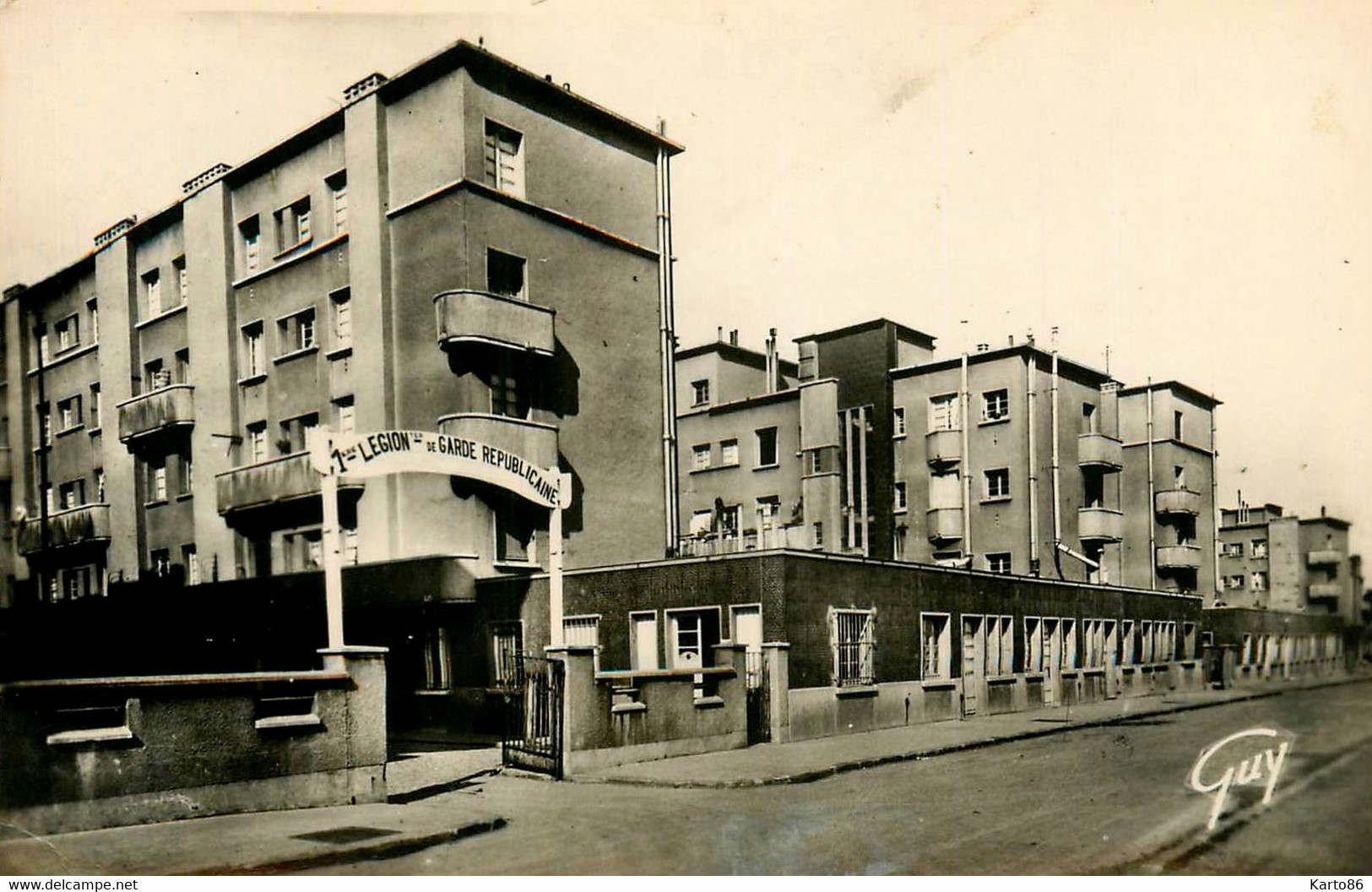 Le Blanc Mesnil * Entrée D'immeubles Du 212 , Garde Républicaine * 1ère Légion - Le Blanc-Mesnil