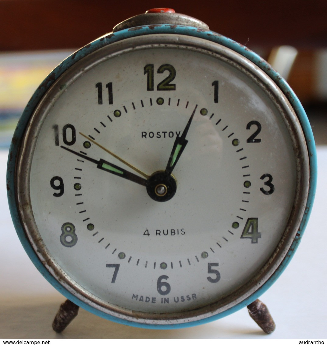 Réveil Ancien Rostov 4 Rubis Made In URSS - Alarm Clocks