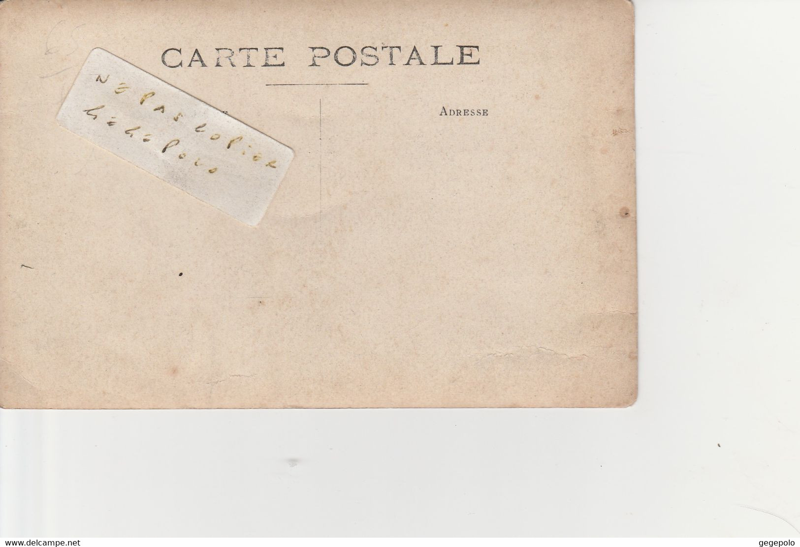 Bureau Des Postes Et Télégraphes à Localiser - Le Facteur Et Deux Préposées Qui Posent ( Carte Photo ) - Nord-Pas-de-Calais