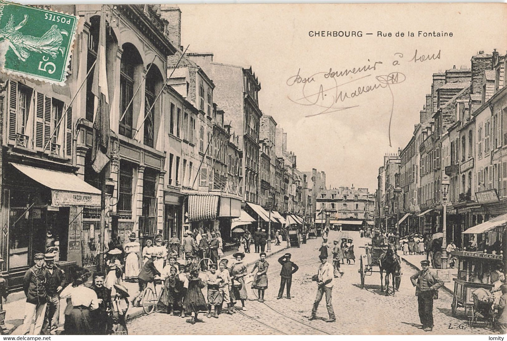 50 Cherbourg Rue De La Fontaine Cpa Carte Animée Enfants Attelage Cheval - Cherbourg