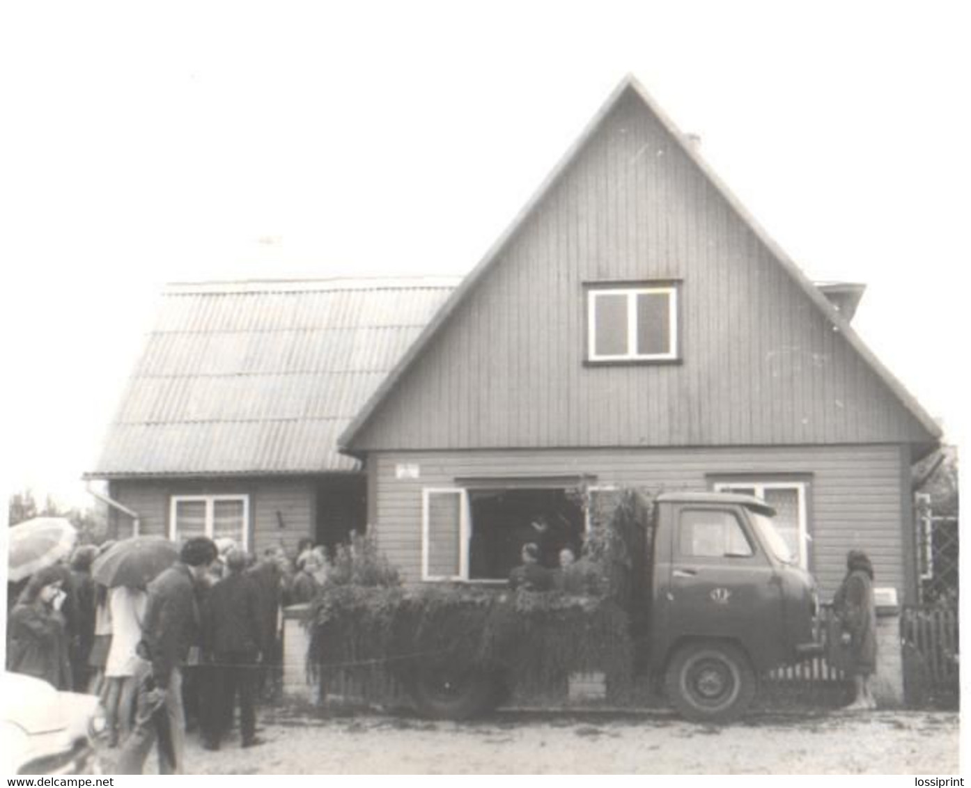 Small Truck UAZ As Funeral Car, Pre 1980 - Auto's