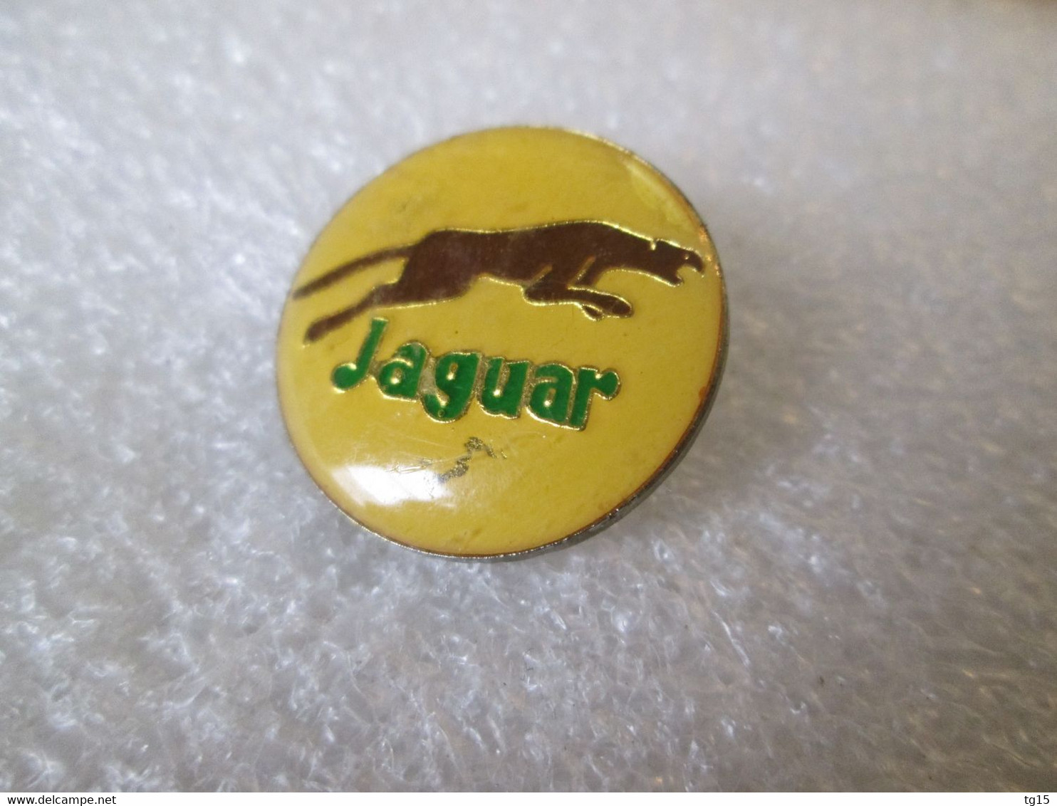 PIN'S       LOGO   JAGUAR - Jaguar