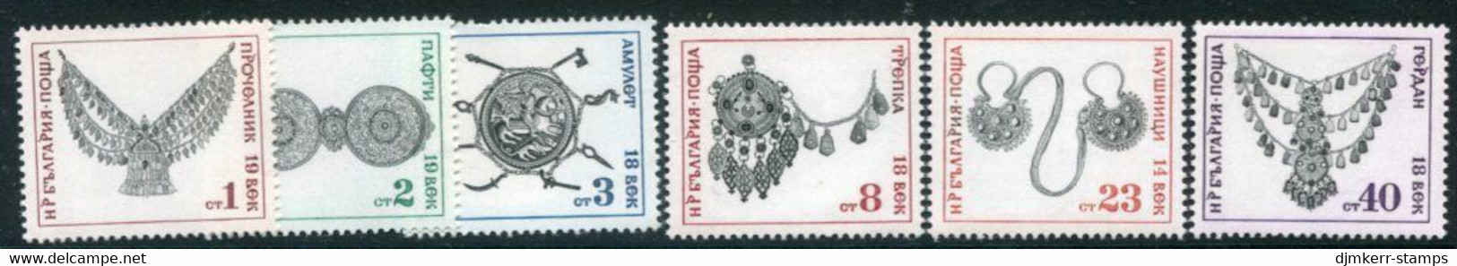 BULGARIA 1972 Antique Jewellery  MNH / **.  Michel  2206-11 - Nuovi