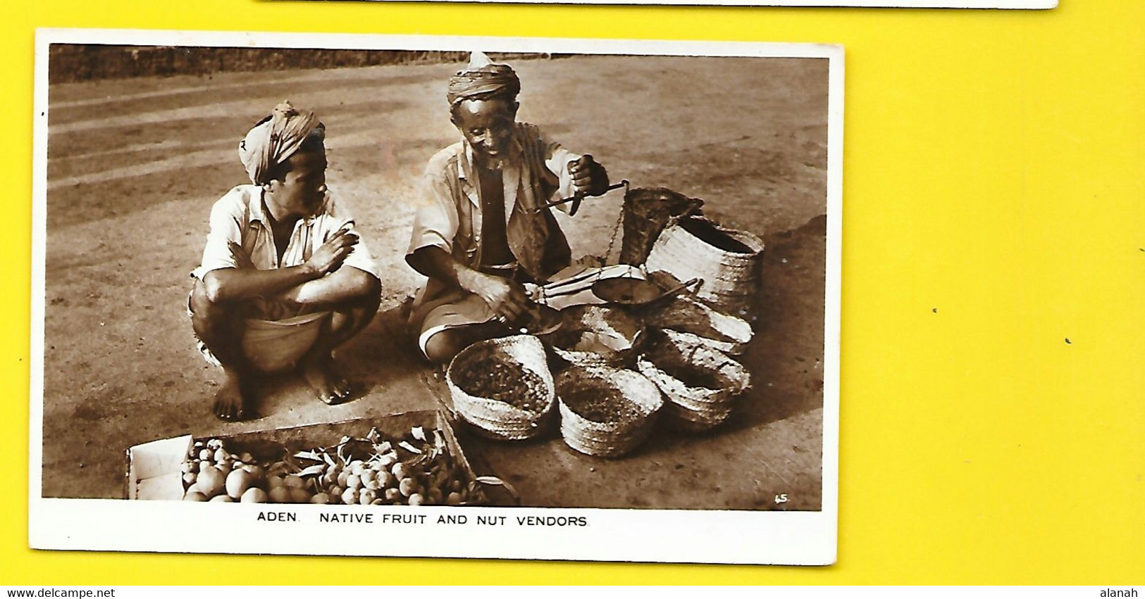 ADEN Native Fruit And Nut Vendors (Abassi) Yemen - Yémen