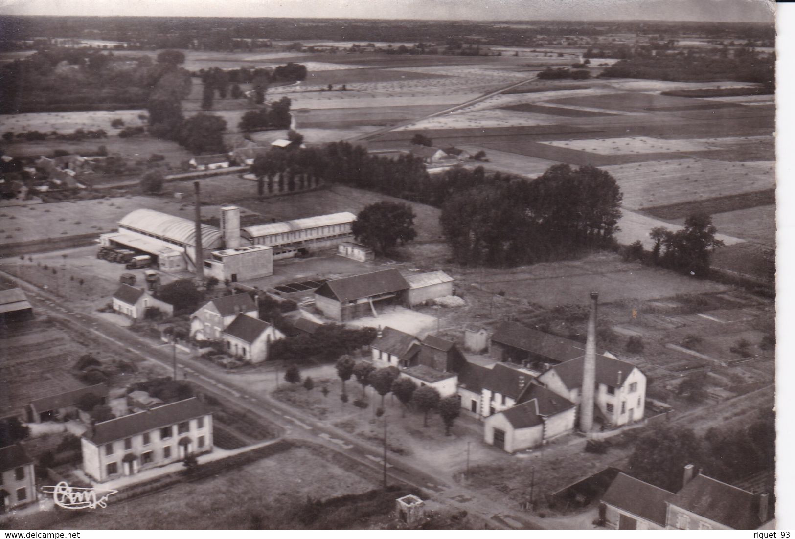 Environs De - SAVIGNE-sur-LATHAN - Laiterie De HOMMES - Vue Aérienne - Autres & Non Classés