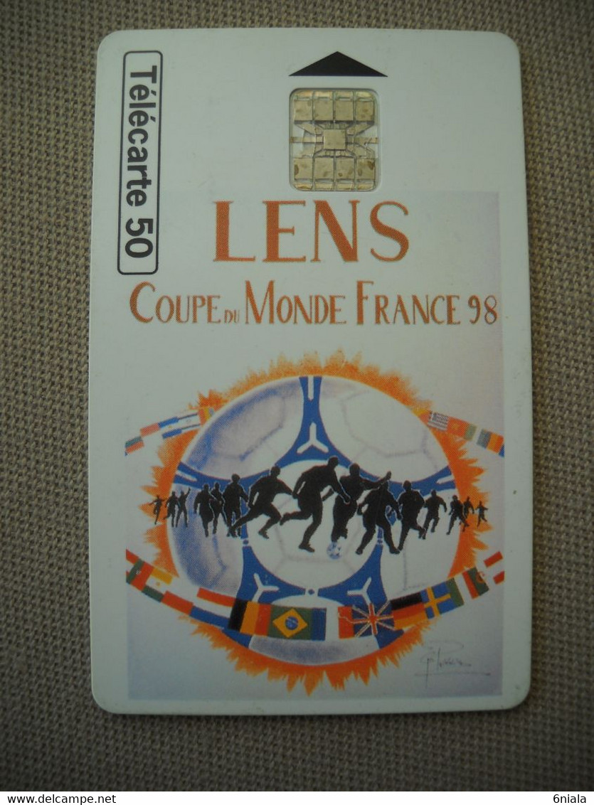 6919 Télécarte  Collection Football  COUPE DU MONDE FRANCE 98  LENS  Stade BOLLAERT   (scans Recto Verso) - Sport