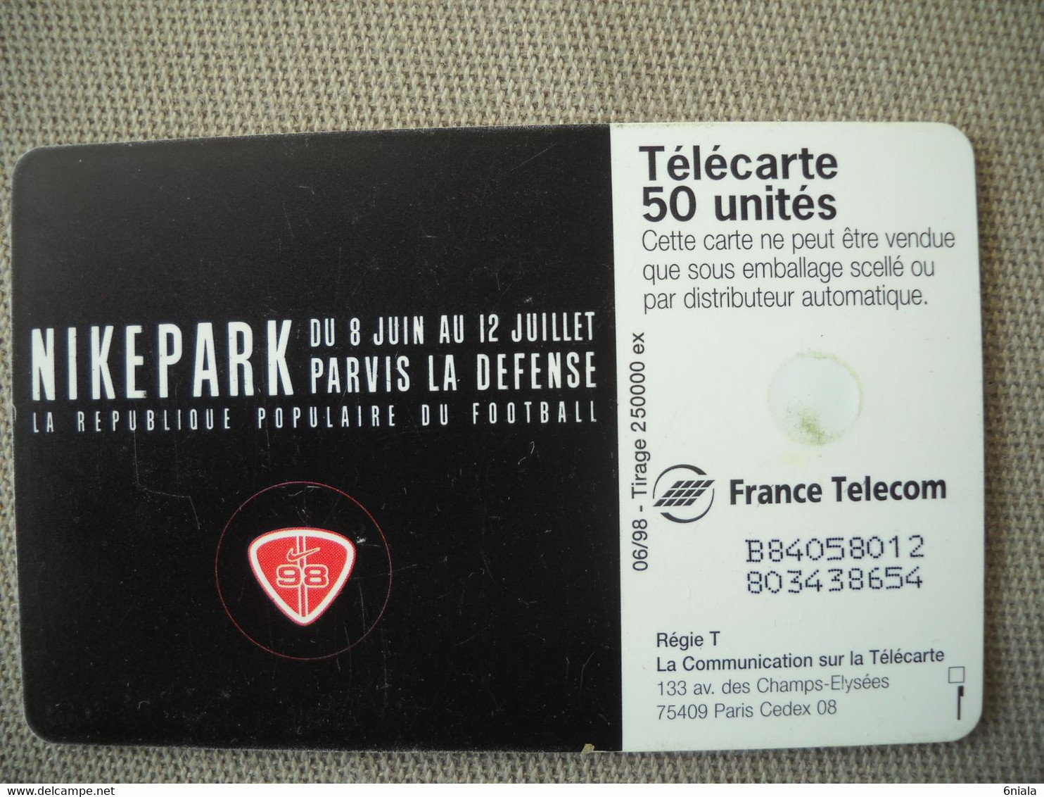 6925 Télécarte  Collection Football  NIKEPARK  Visitez La LUCARNE Parvis La Défense    (scans Recto Verso) - Sport