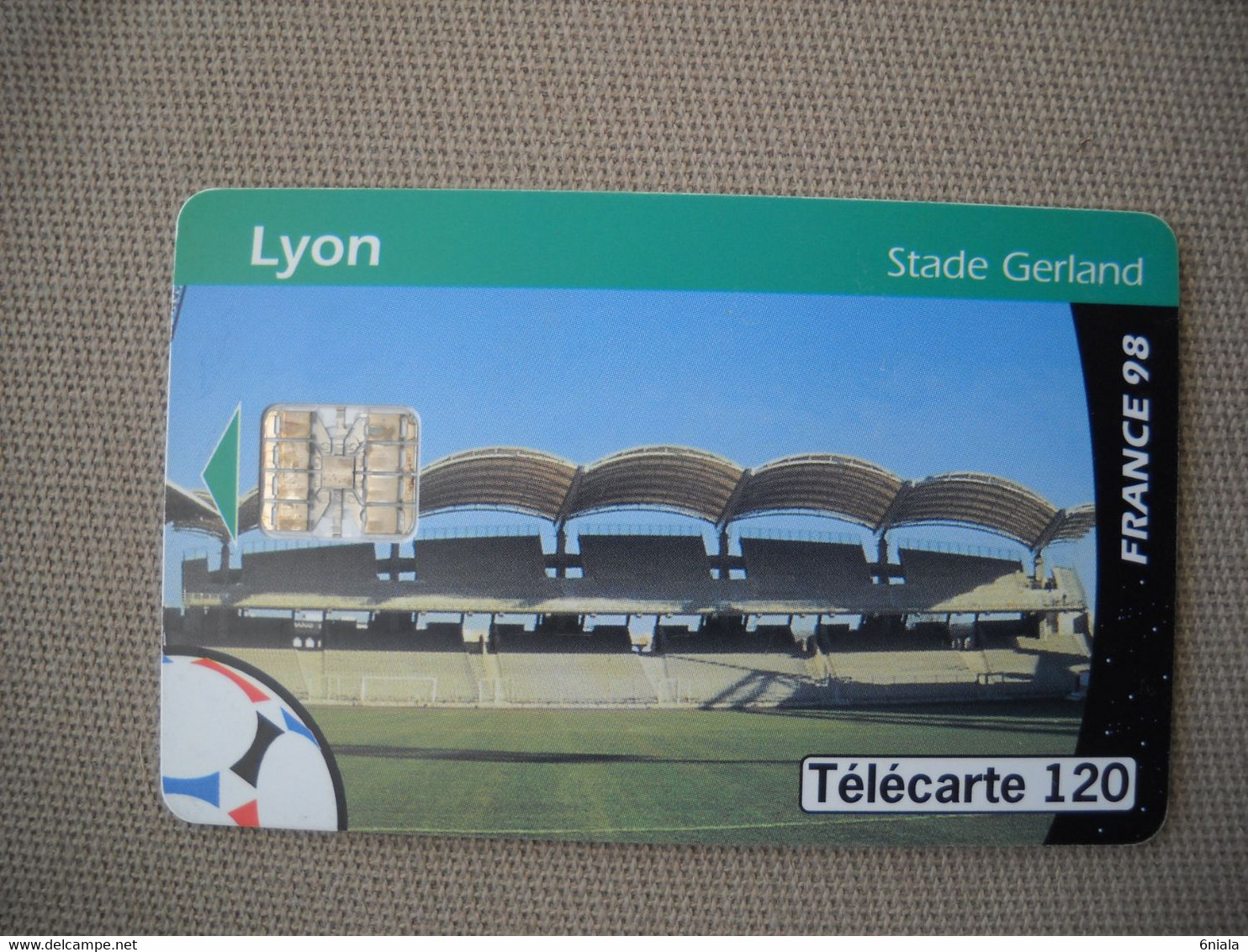 6927 Télécarte  Collection Football  FRANCE 98 Coupe Du Monde LYON  STADE GERLAND      (scans Recto Verso) 120U - Deportes