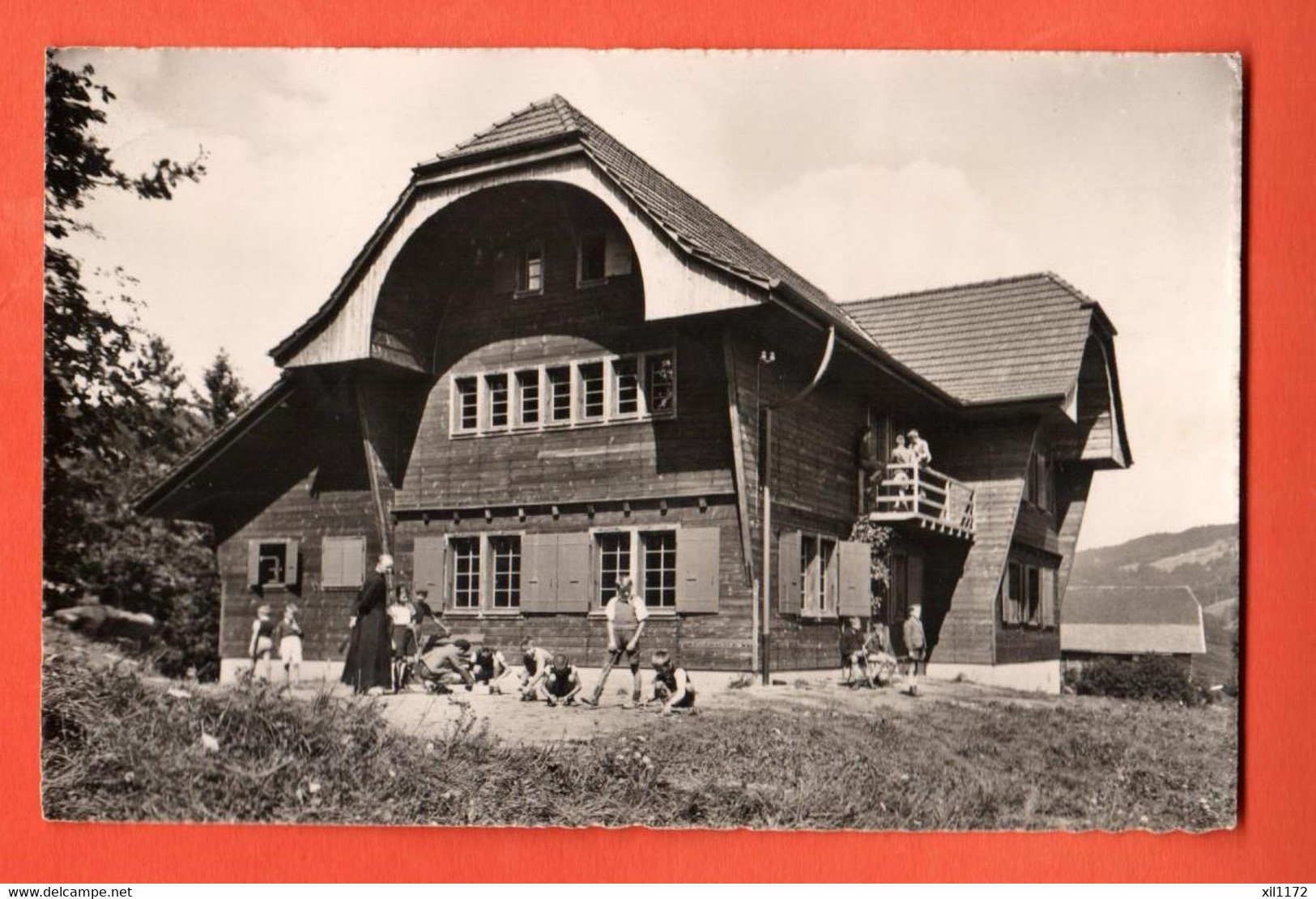 ZMA-27 RARE Gruyère, Chalet St-Laurent La Biéla, La Roche Enfants Au Jeu Et Abbé.Glasson,circulé,timbre Manque - La Roche