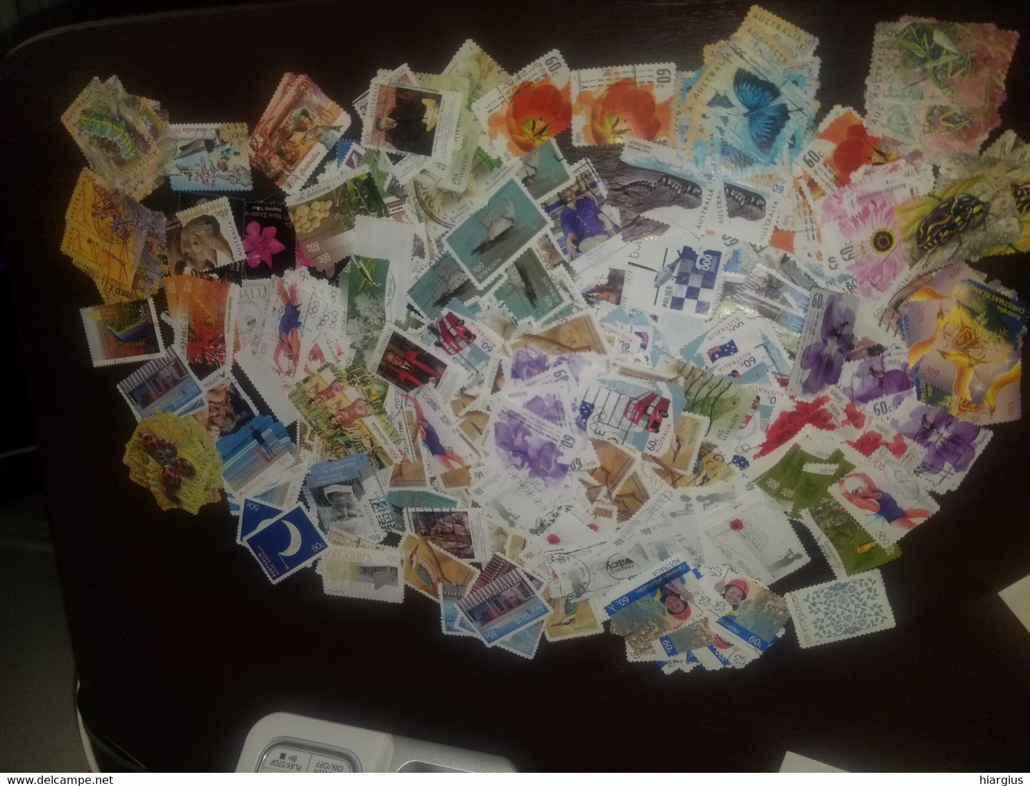 OCEANIA(Australia,New Zealand,Papua New Guinea).Lot Of 2125 Stamps. - Lots & Kiloware (min. 1000 Stück)