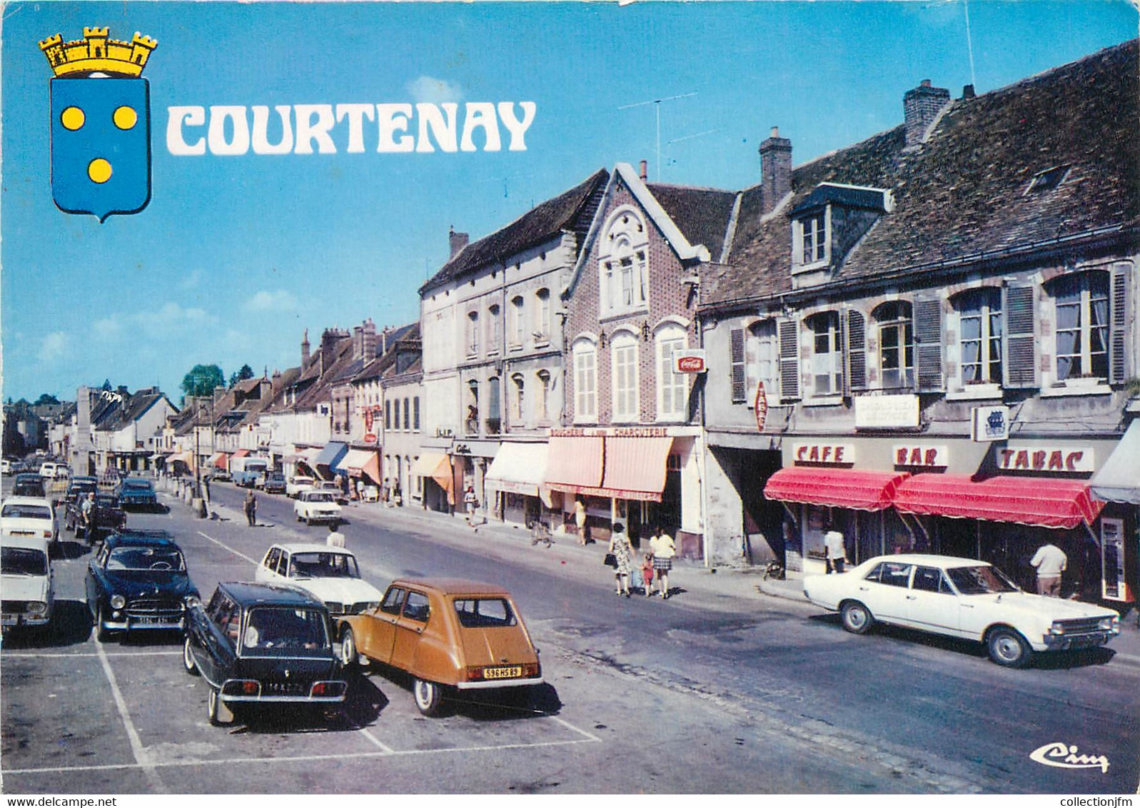 / CPSM FRANCE 45 "Courtenay, La Place Du Marché " - Courtenay