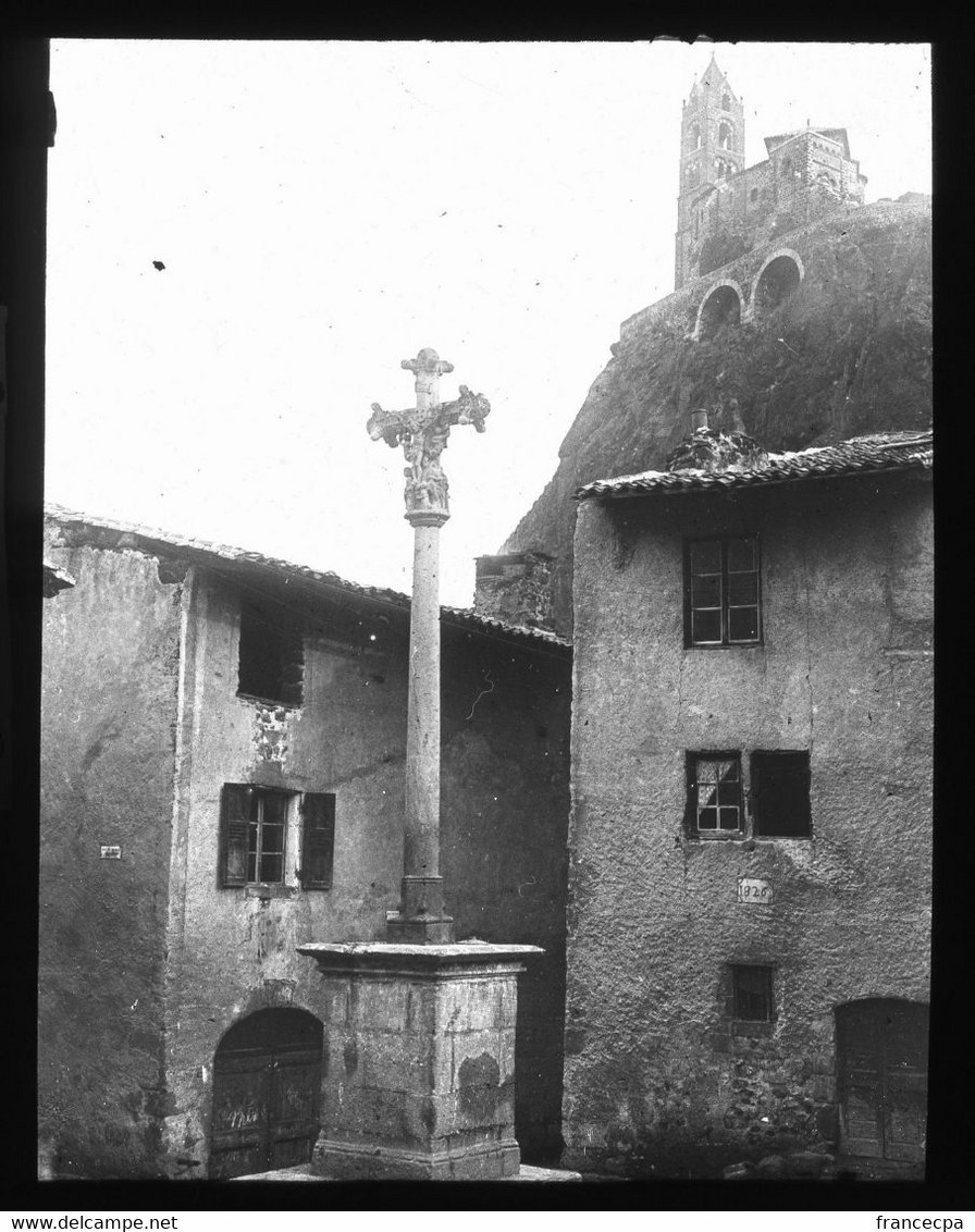 V0110 - HAUTE LOIRE - LE PUY EN VELAY - Aiguille Près Du Puy - Plaques De Verre