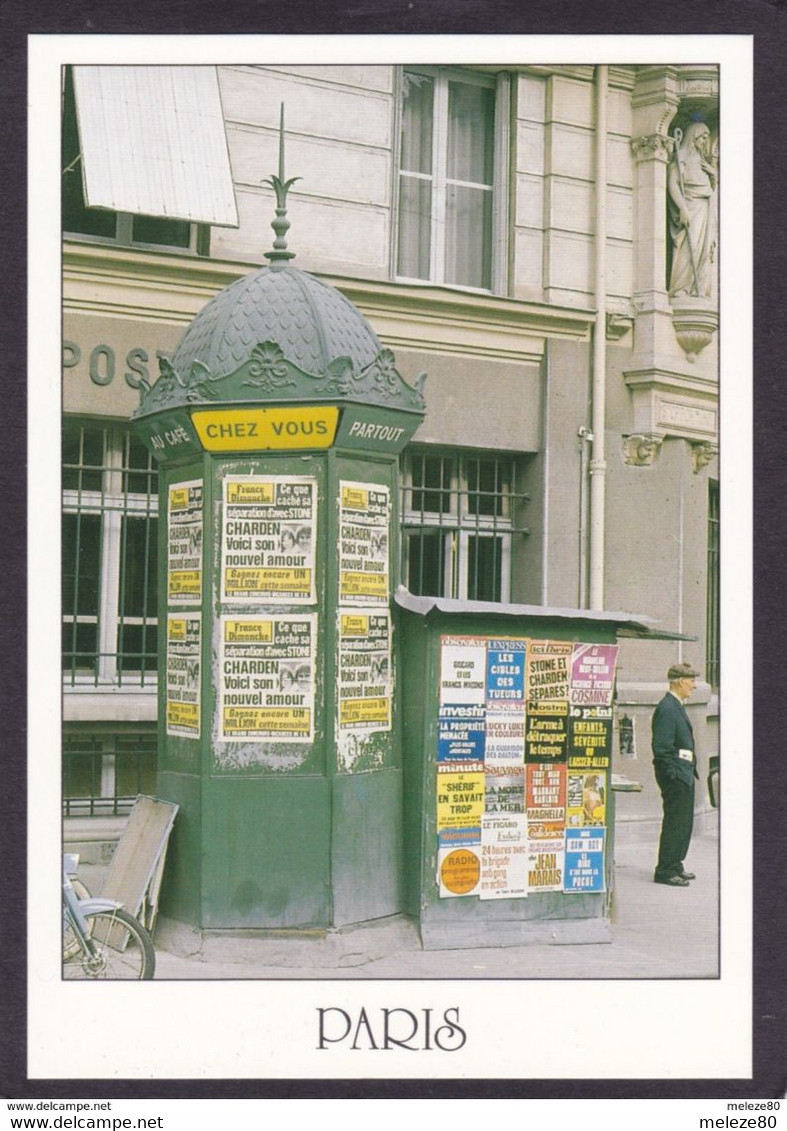 75  PARIS  Kiosque à Journaux - Ambachten In Parijs