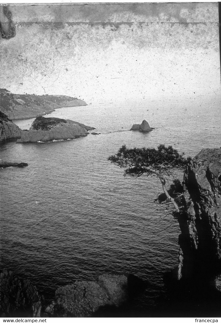 V0457 - VAR - Calanque Et Ilots De SAINT BARTHELEMY - Plaques De Verre