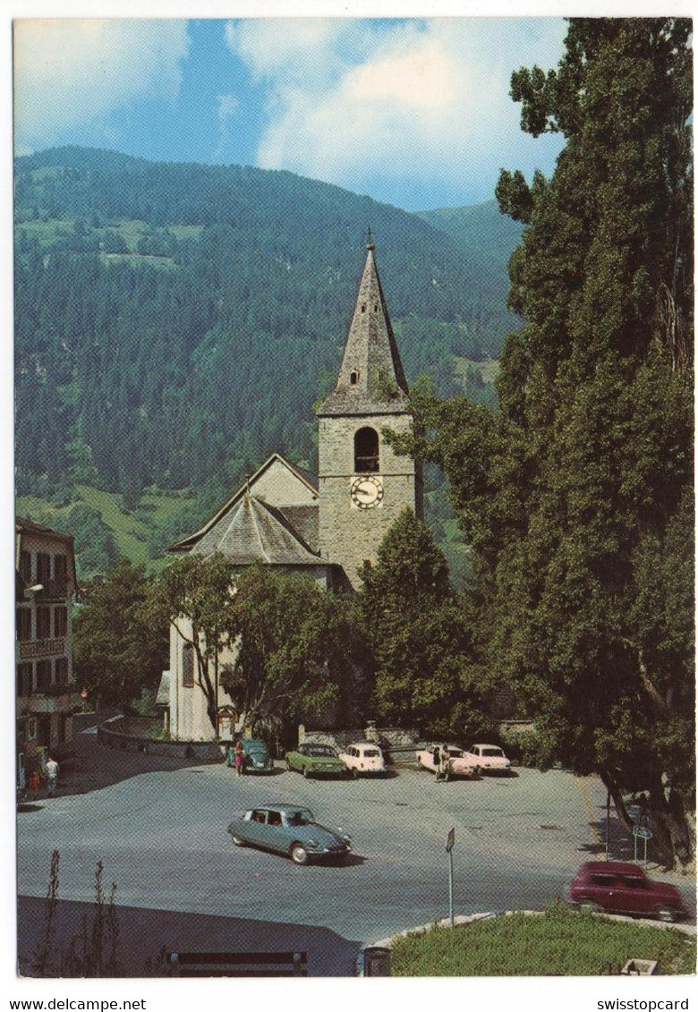 VISSOIE Eglise Et Place Centrale Auto	Citroën VW-Käfer - Vissoie