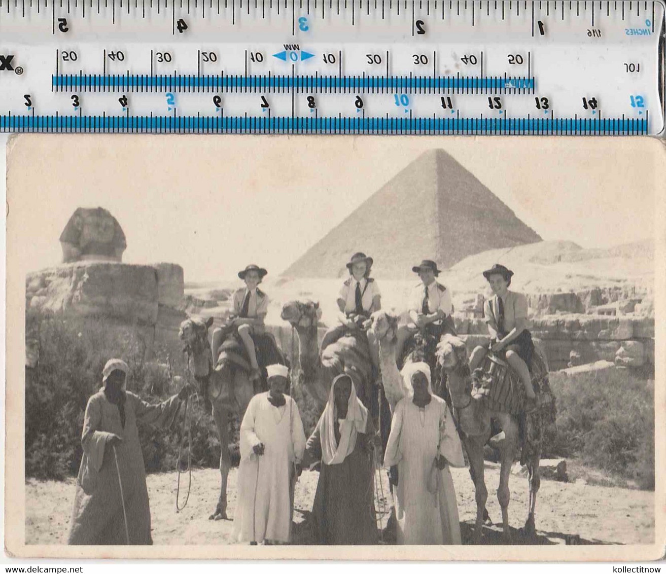 EYGPT - SPHINX - PYRAMIDS - WOMEN SOLDIERS ON CAMELS - 1944 - Guerre 1939-45