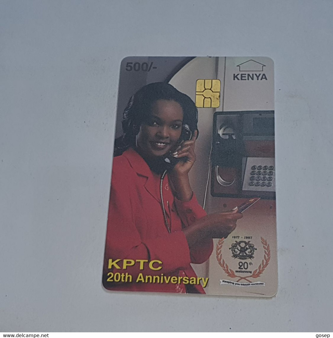 Kenya-(KEN-12)-lady On Phone-(44)(500kshs)(0500--0048613)(31/12/1999)-used Card+1card Prepiad Free - Kenia