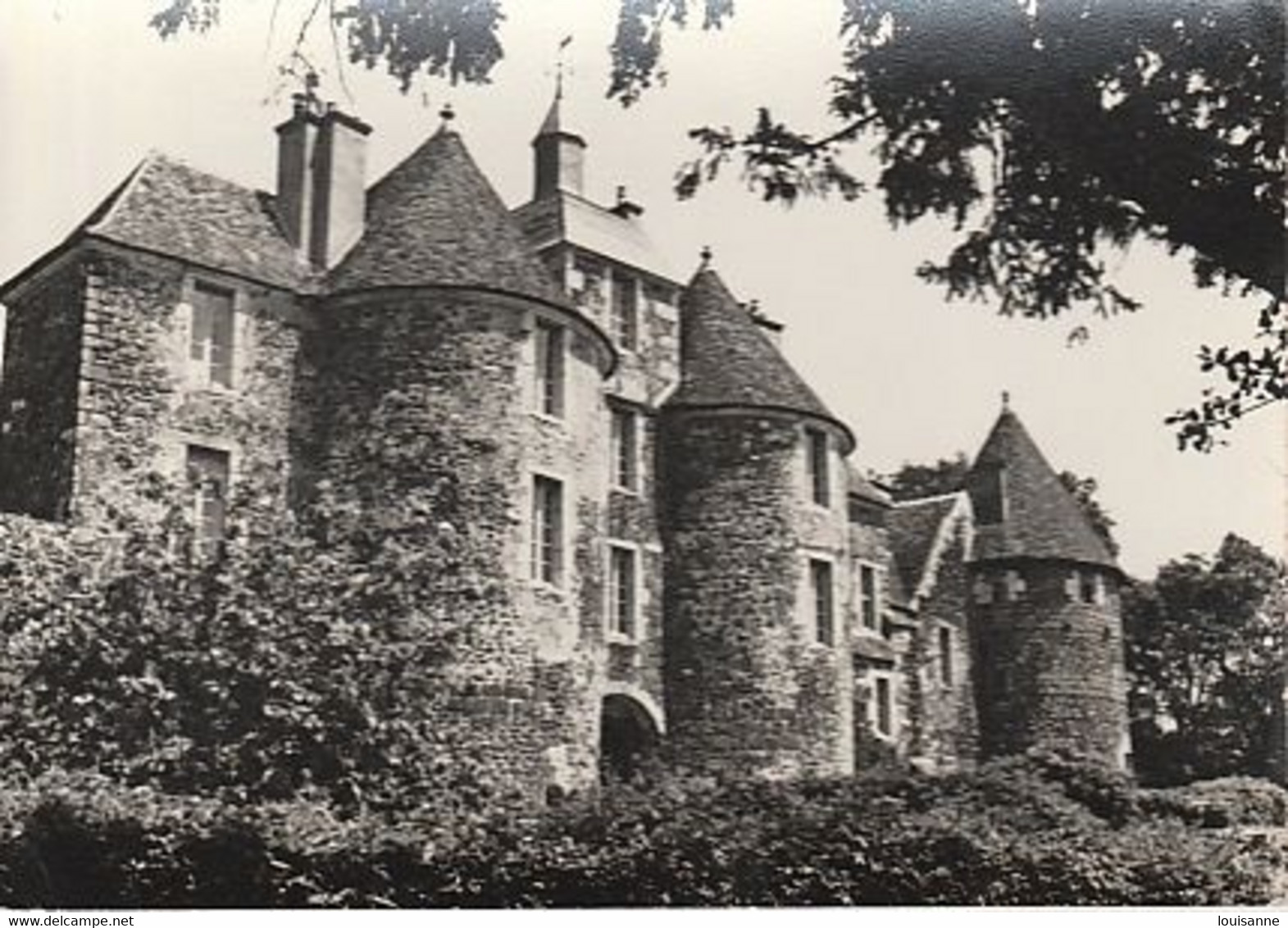 TREIGNY  -  CHÂTEAU  DE  RATILLY  ( 89 )stages D'été D'initiation à La Céramique - C P M  ( 21 / 3 / 318  ) - Treigny