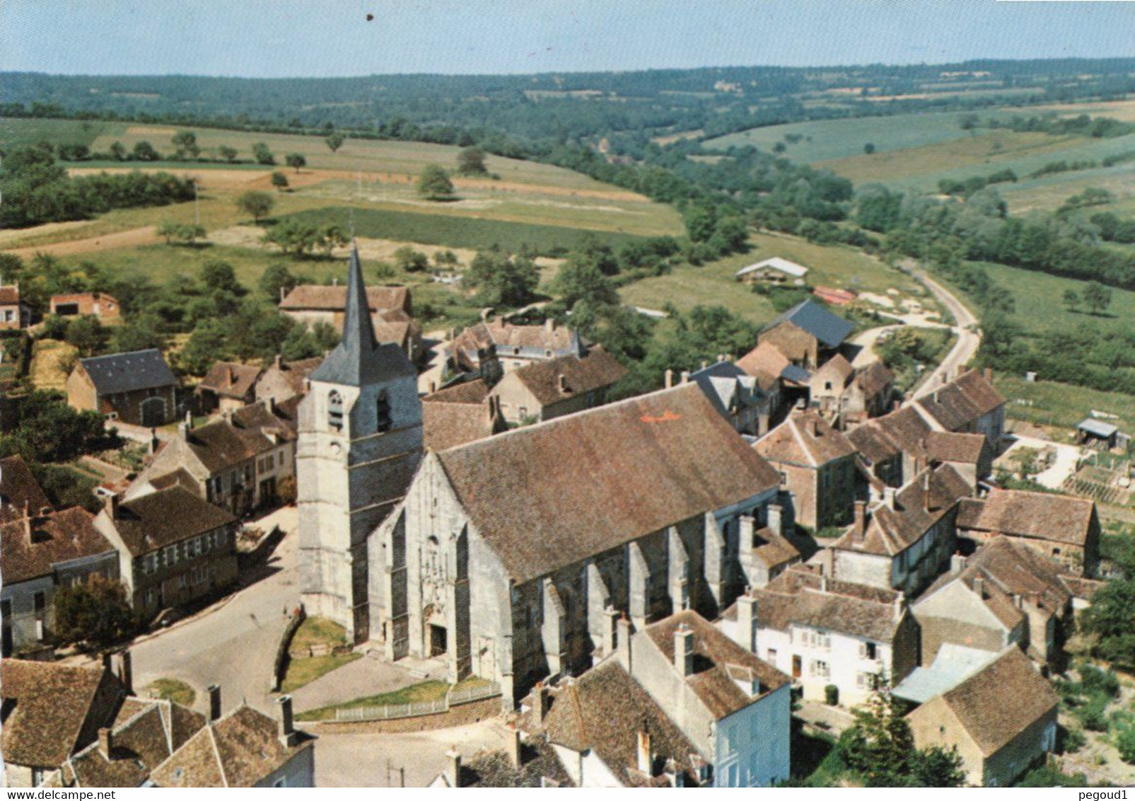 TREIGNY  ( YONNE )   Achat Immédiat - Treigny