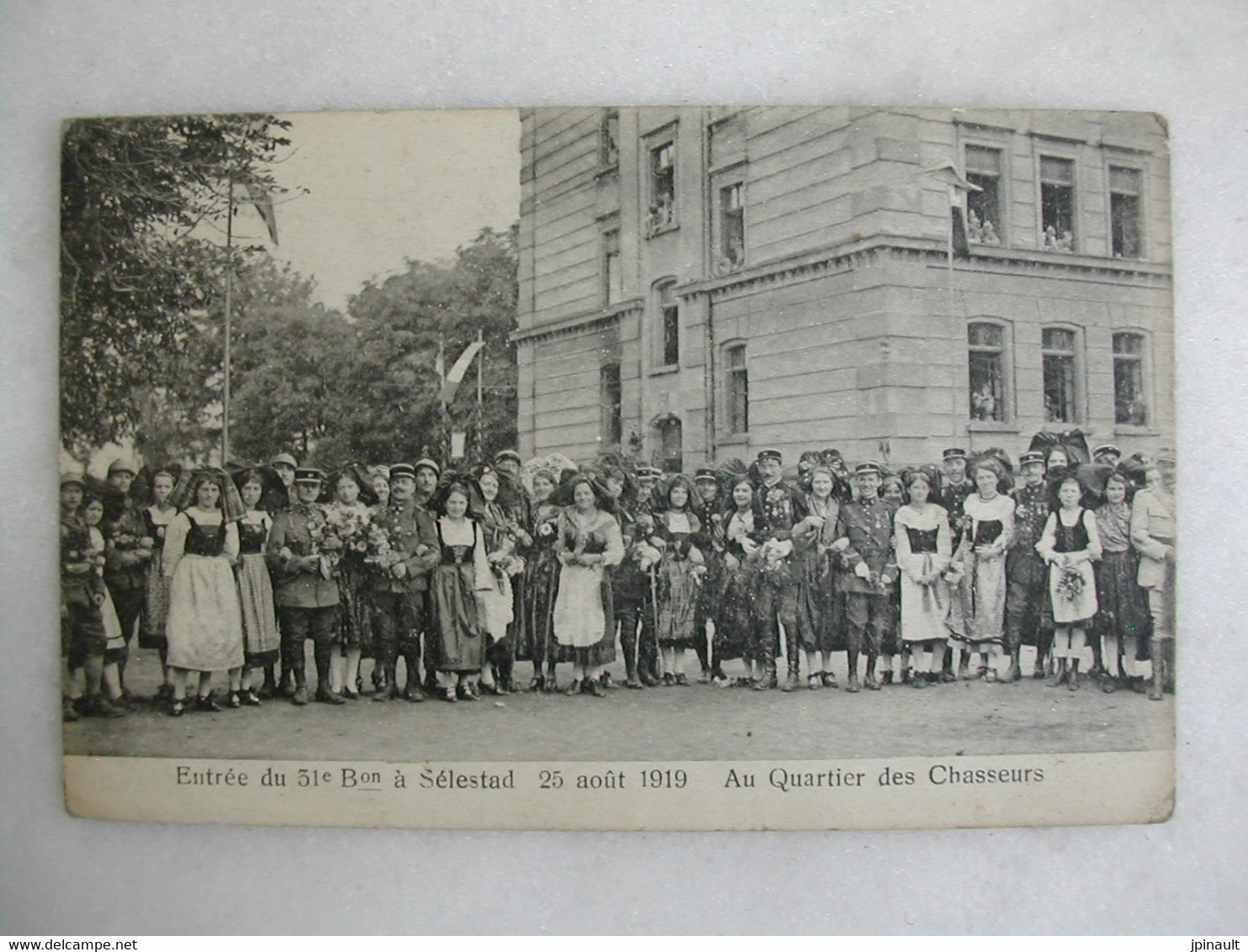 MILITARIA - SELESTAT - Entrée Du 31ème  Bataillon (25/08/1919) - Au Quartier Des Chasseurs (très Animée) - Caserme