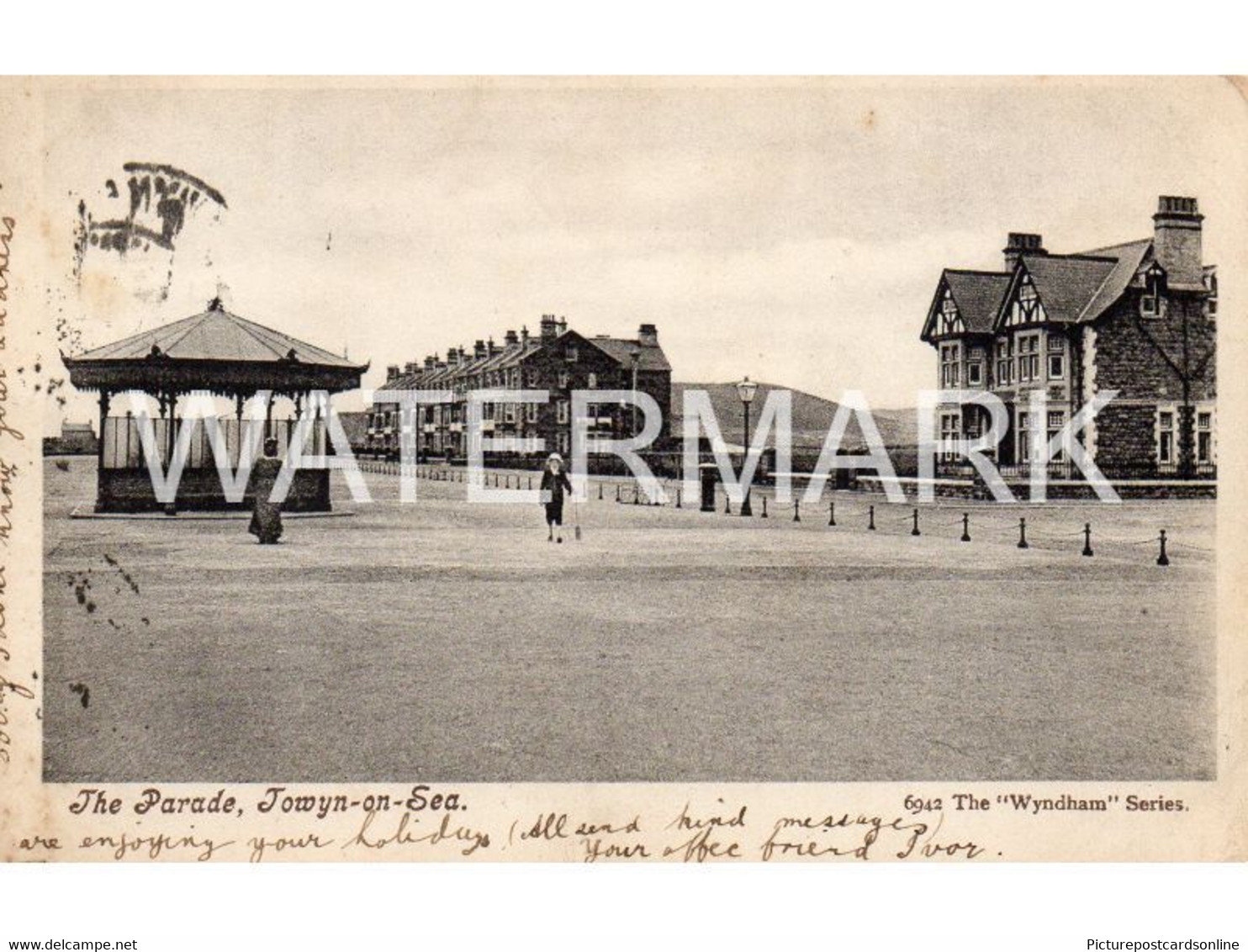 TOWYN ON SEA MERIONETHSHIRE OLD B/W POSTCARD WALES - Merionethshire