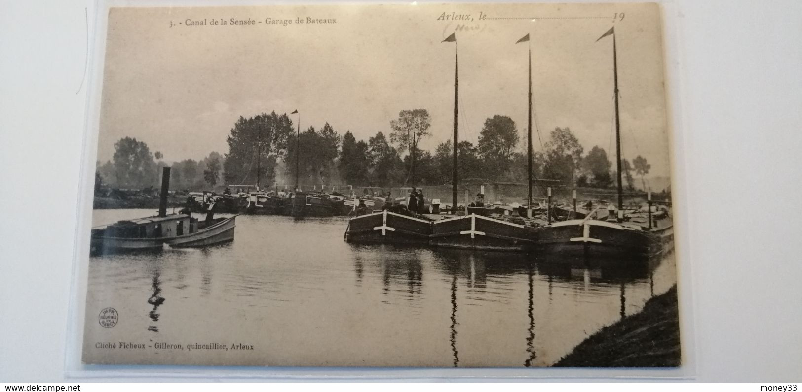 Arleux - Canal De La Sensée - Garage De Bateaux - Arleux