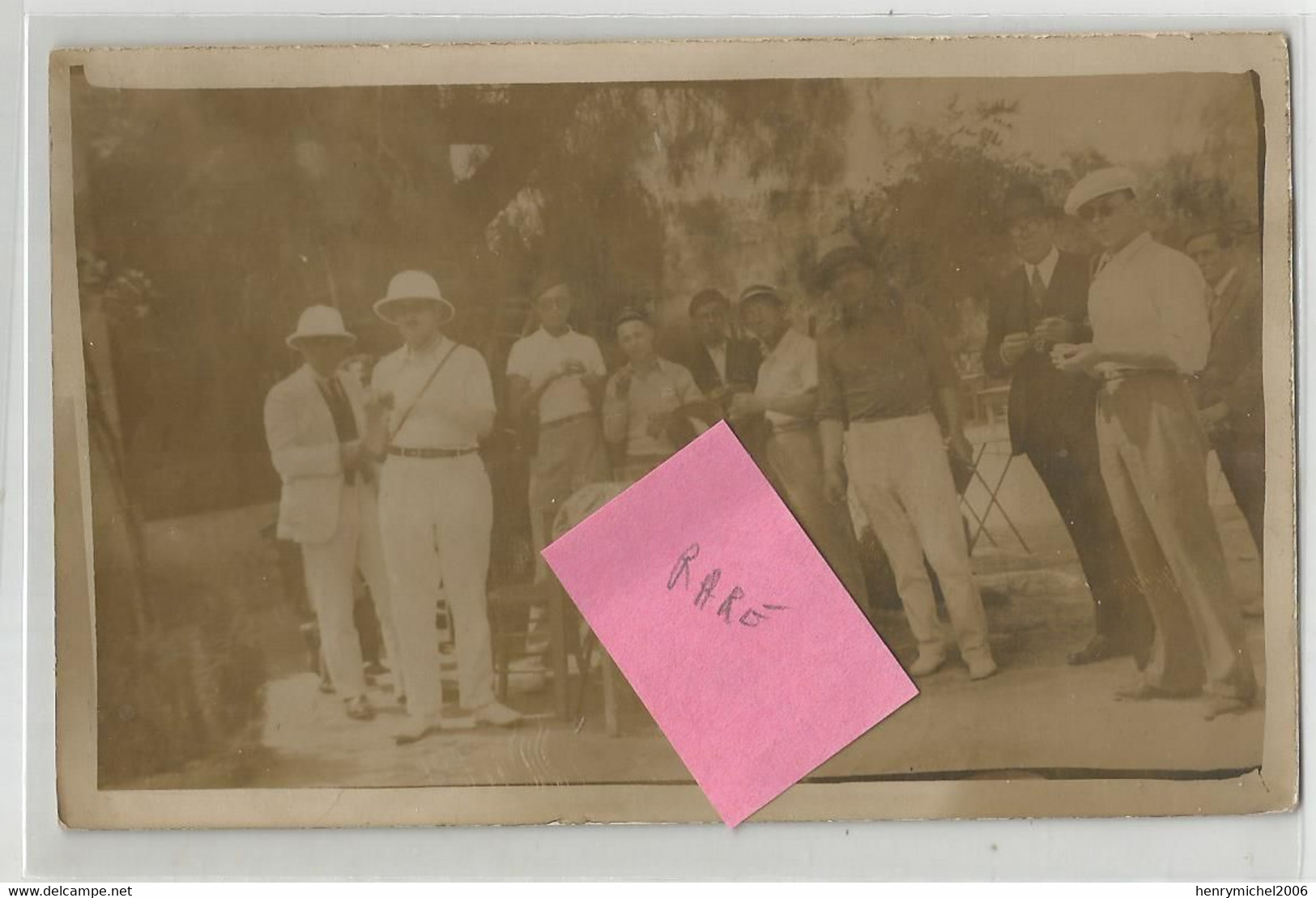 Corse Ajaccio Hommes Casque Colonial Tournage De Film ? Carte Photo  A Localiser , Dos Simple - Ajaccio