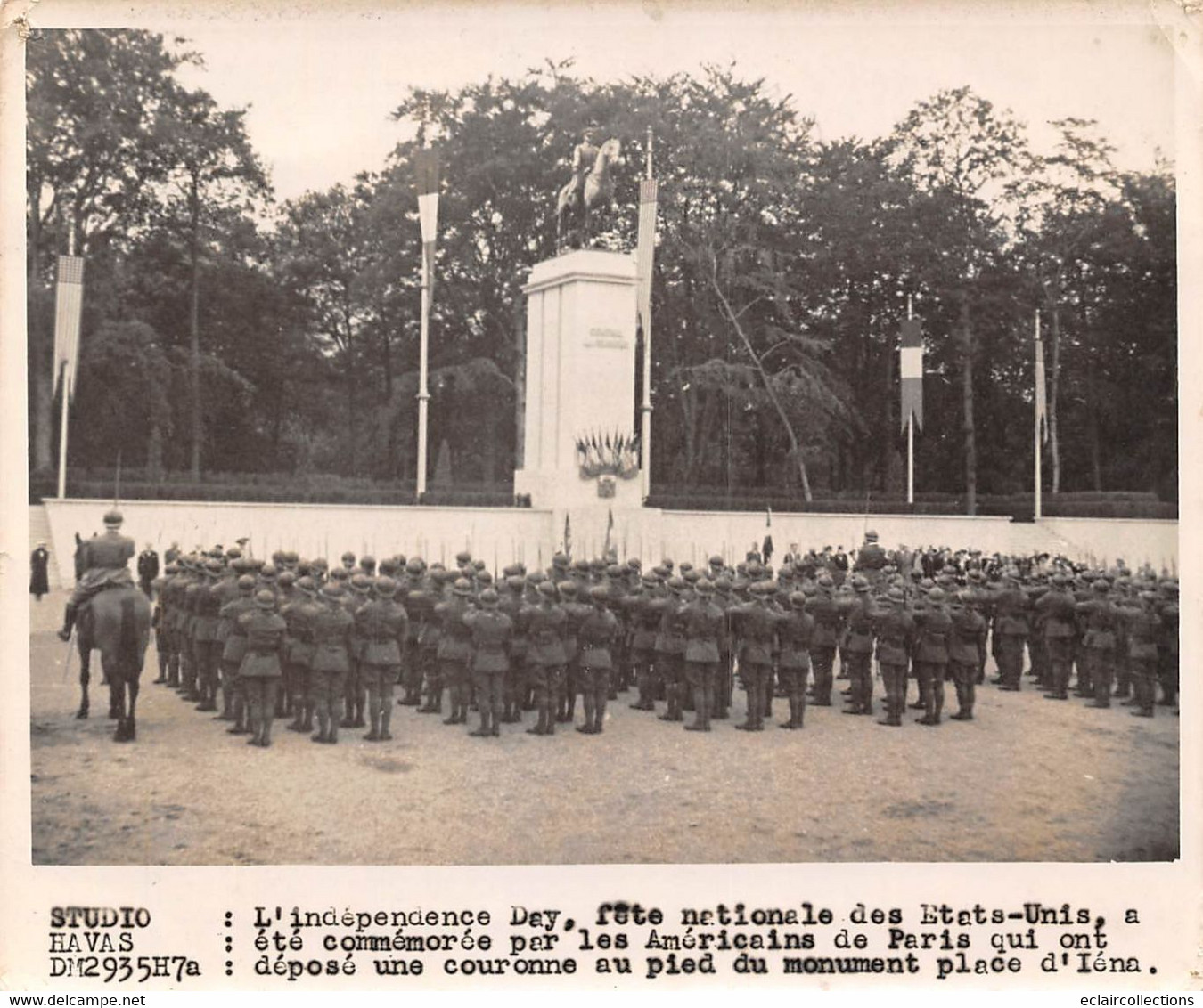 Photographie    United-States . Indépendance Day  à Paris Place D'Iéna    (voir Scan Et Commentaires) - Identifizierten Personen