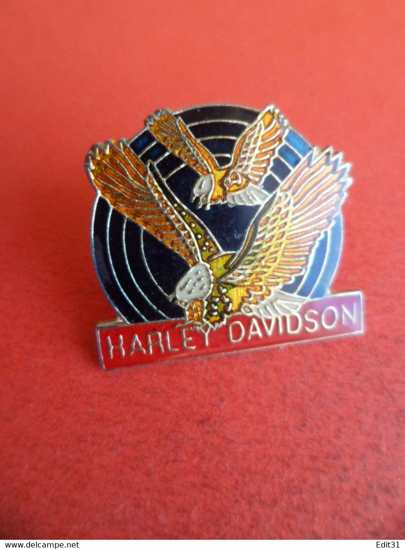 Pins émail Moto Harley Davidson - 2 Aigles - Different - Motos