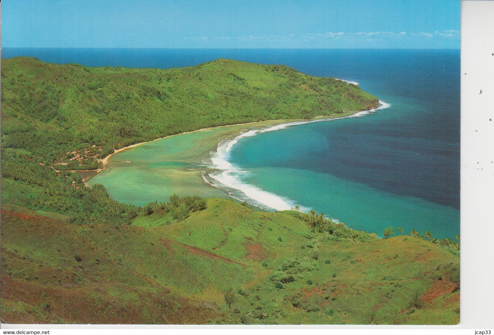 ILES AUSTRALES  -  Le Village Et La Baie D'Avera, à Rurutu  - - French Polynesia