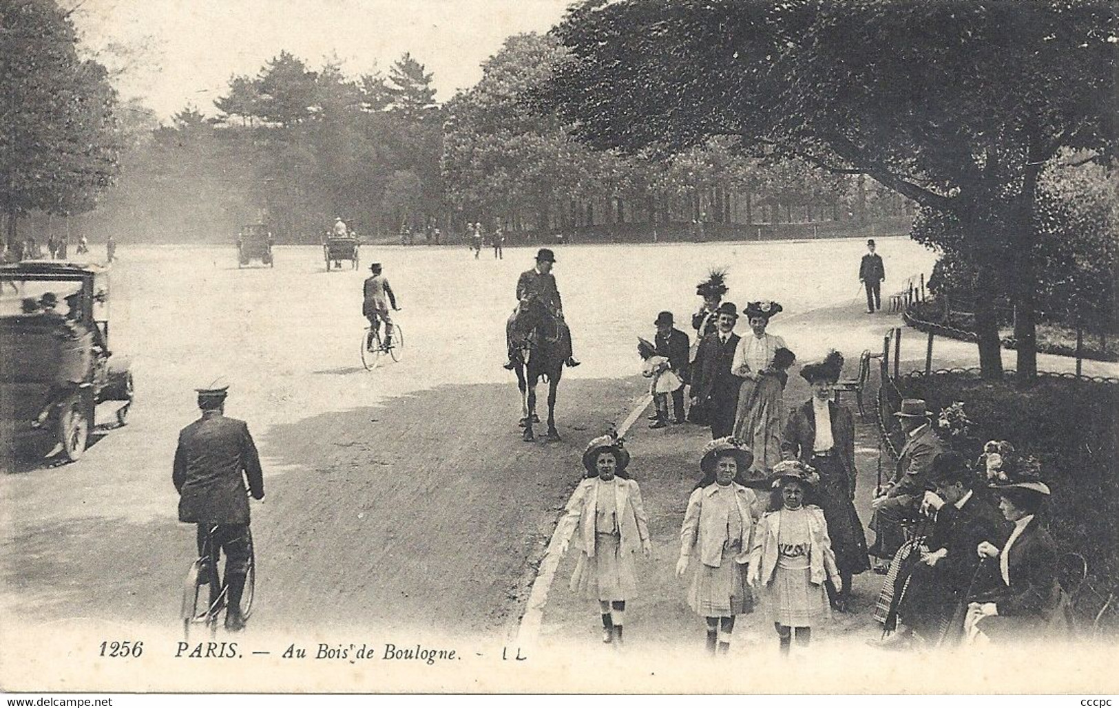 CPA Paris Au Bois De Boulogne - District 16