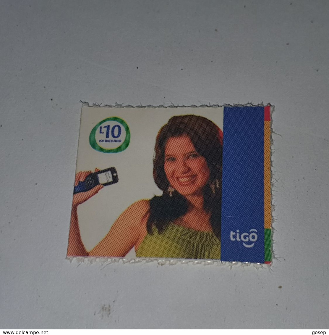 Honduras-(HN-TIG-REF-0004/5)-girl Holdinga Mobile-(8)-(L10)-(1/9/2010)-(320633248427)-used Card - Honduras