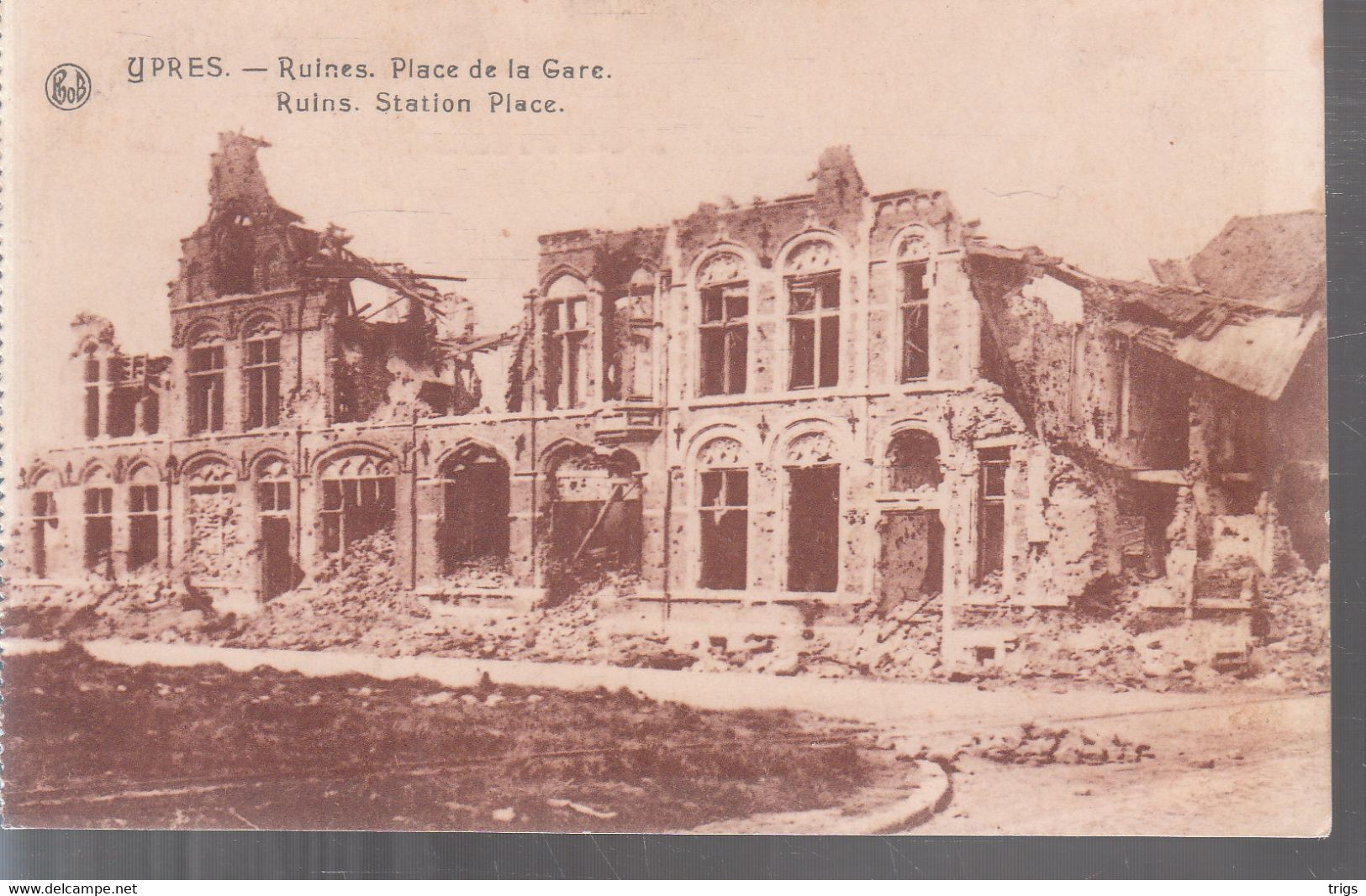 Ypres - Ruines, Place De La Gare - Ieper