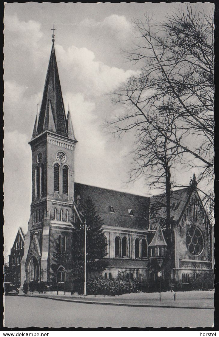 D-25421 Pinneberg - Kirche - Car - VW Käfer - Pinneberg