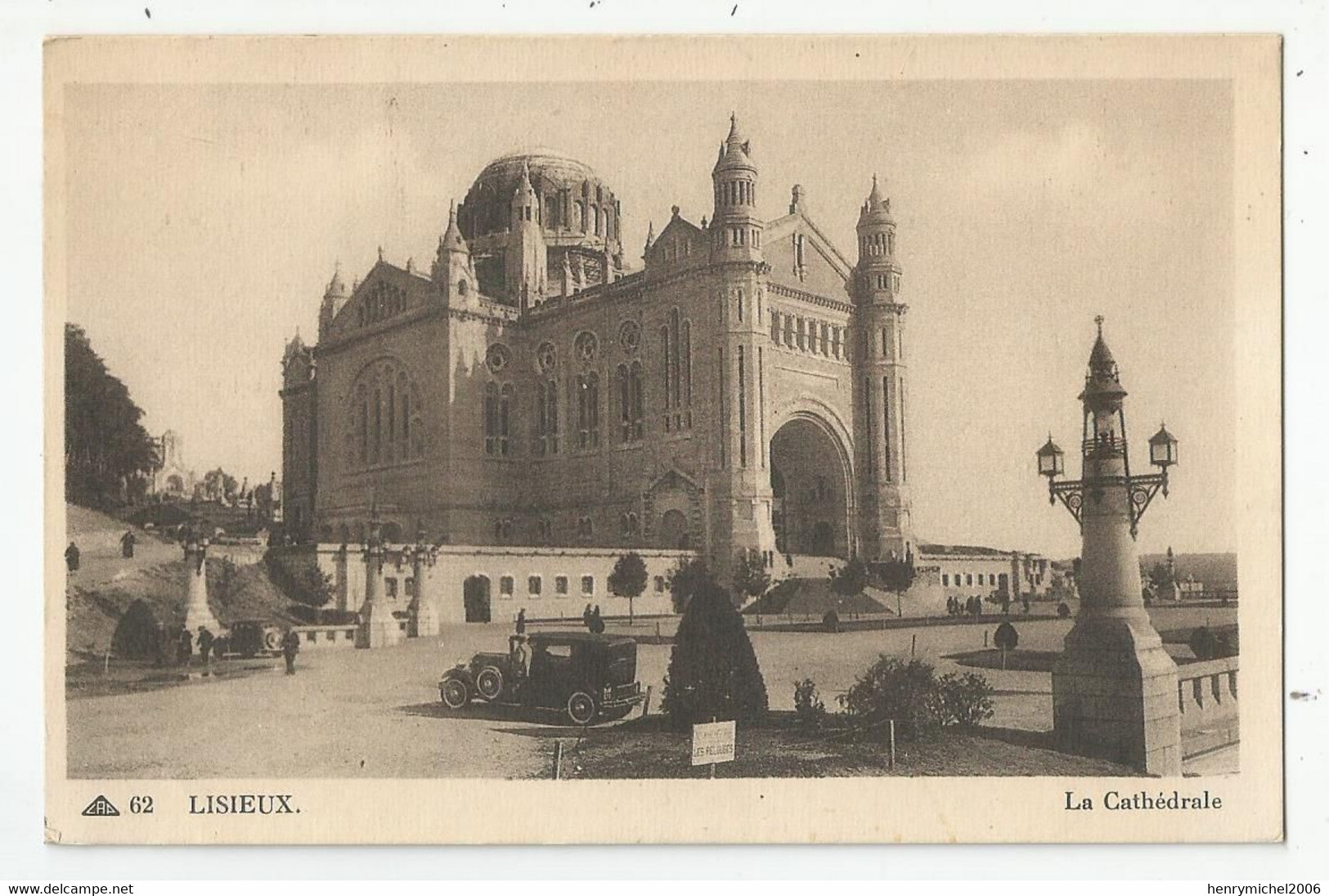 14 Lisieux La Cathédrale N62 - Lisieux
