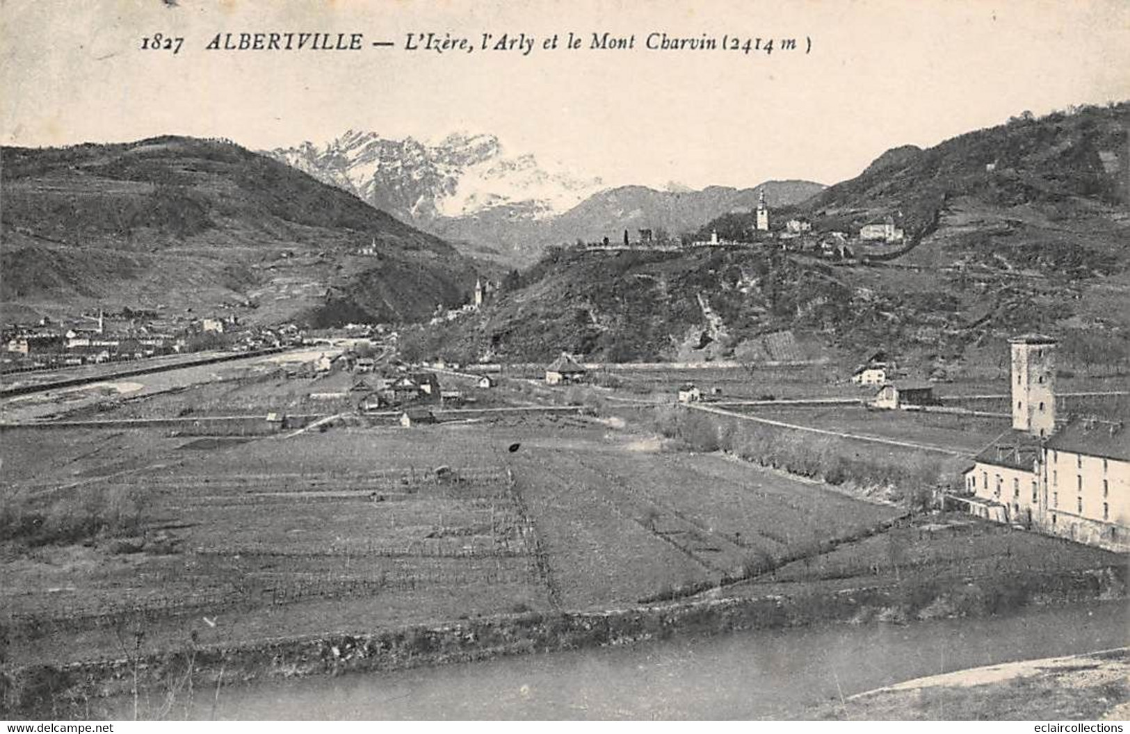 Albertville               73         Village ,  L'Arly L'Izère Et Le Mont Charvin    N° 1827    (voir Scan) - Albertville