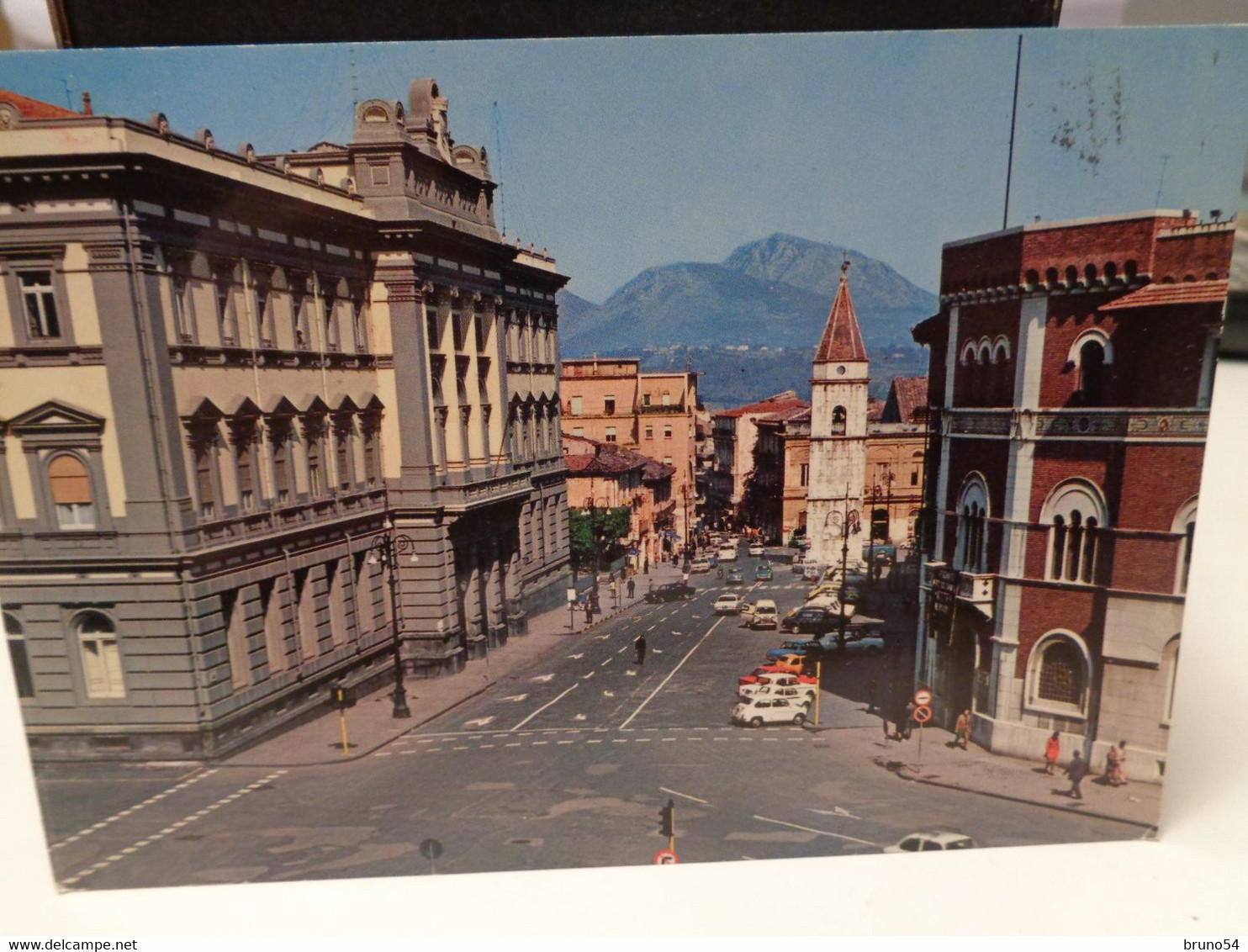 Cartolina Benevento  Il Palazzo Del Governo E Camera Di Commercio 1979 - Benevento