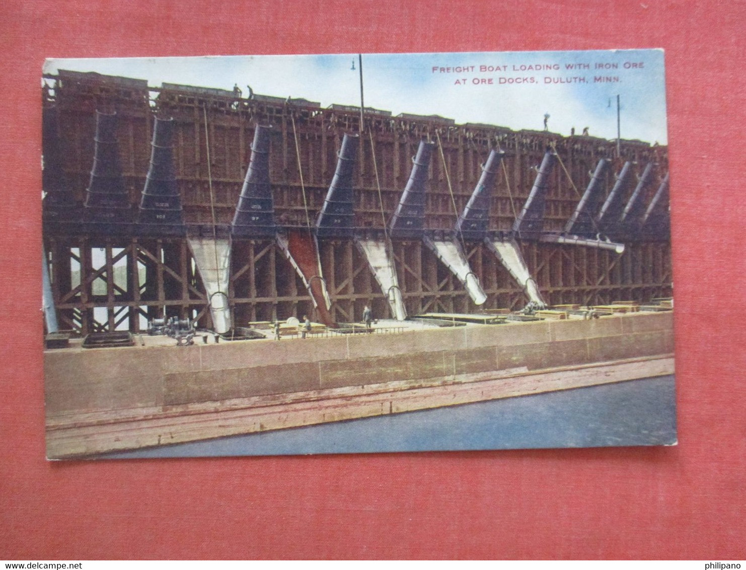 Freight Boat Loading With Iron Ore   - Minnesota > Duluth  Ref 4815 - Duluth