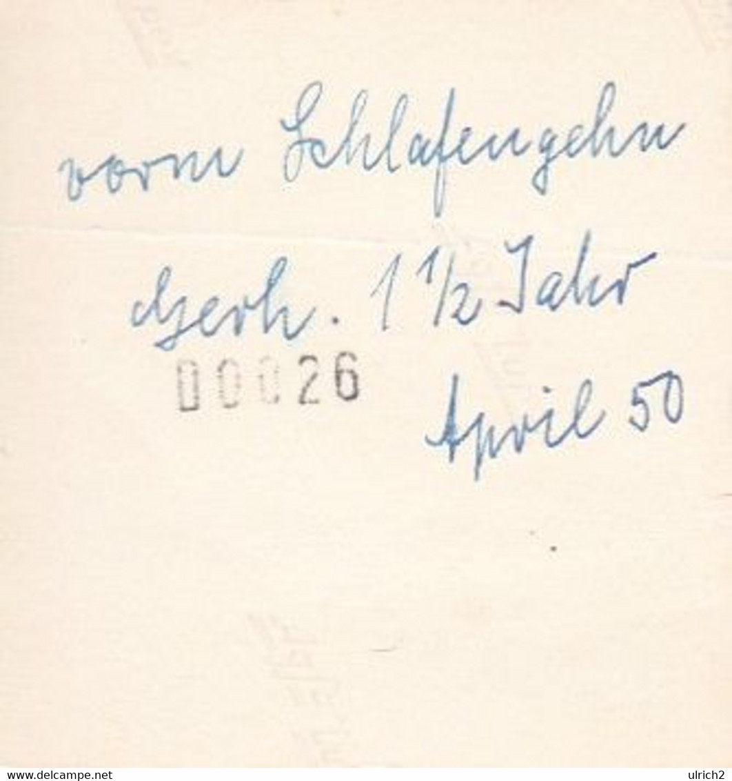 Foto Kleinkind Im Nachthemd - 1950 - 5*5cm  (55228) - Zonder Classificatie