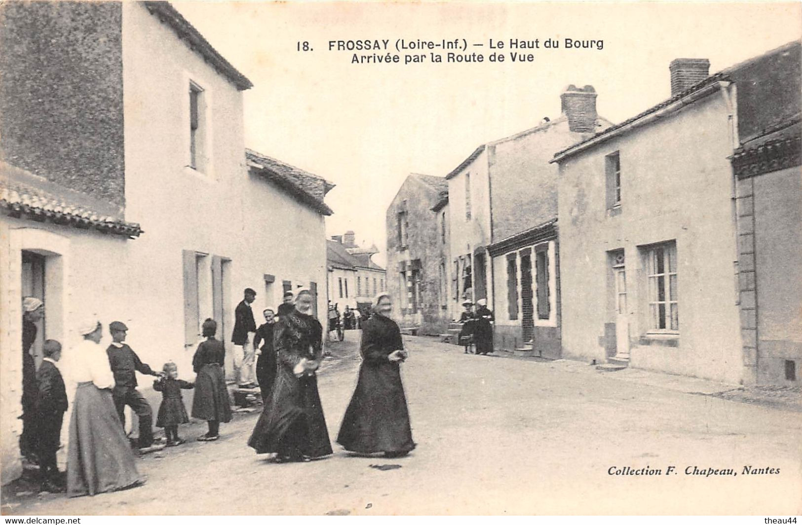 ¤¤   -  FROSSAY    -   Le Haut Du Bourg  -  Arrivée Par La Route De Vue    -  ¤¤ - Frossay