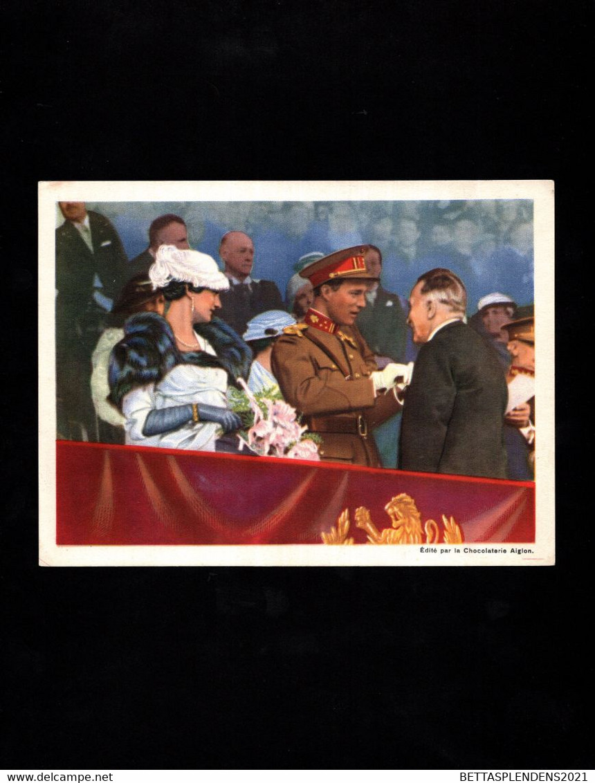 Chocolaterie AIGLON - N°20 -S.M. Le Roi Léopold III, Accompagné De S.M.la Reine Astrid Décore Un Ancien Combattant - Aiglon