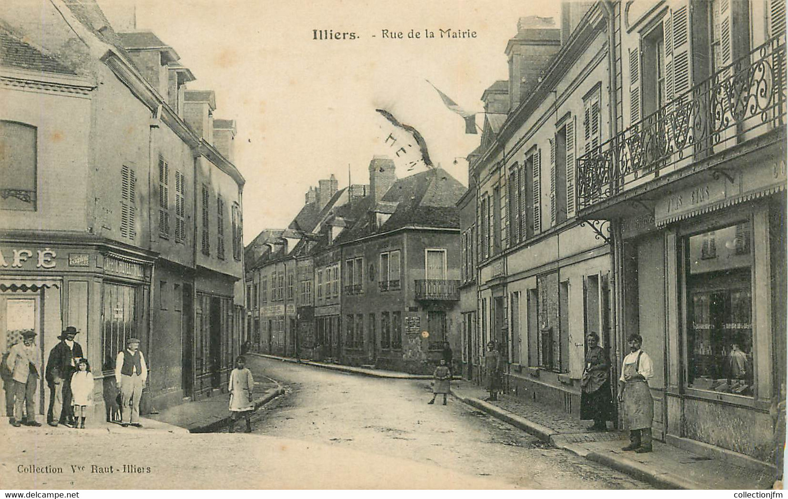 CPA FRANCE 28 "Illiers, Rue De La Mairie" - Vide