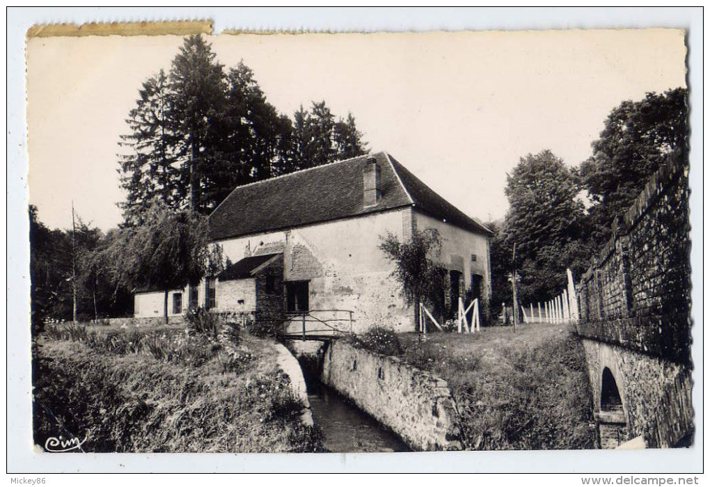 LONGNY AU PERCHE--1955---(Moulin De Brochard) --La Commauche à Brochard--cpsm 9 X 14  N° 10  éd Combier - Watermolens