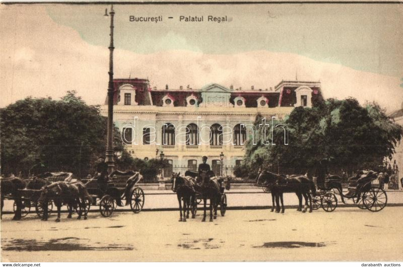 T2 Bucharest, Bucuresti; Palatul Regal / Royal Palace With Chariots, Horse-drawn Carriages - Non Classificati