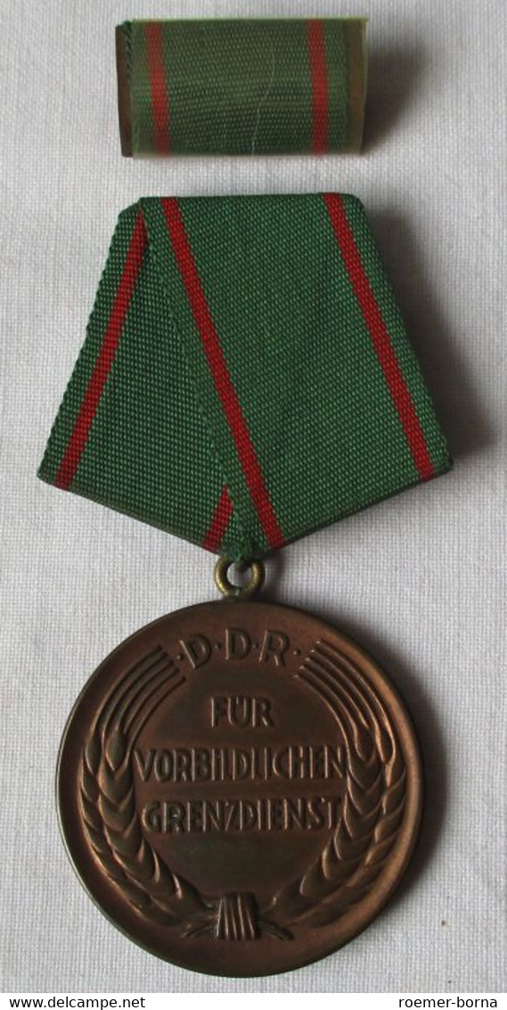 DDR Medaille Für Vorbildlichen Grenzdienst 1954 Verleihungsnummer 2110 (123785) - DDR