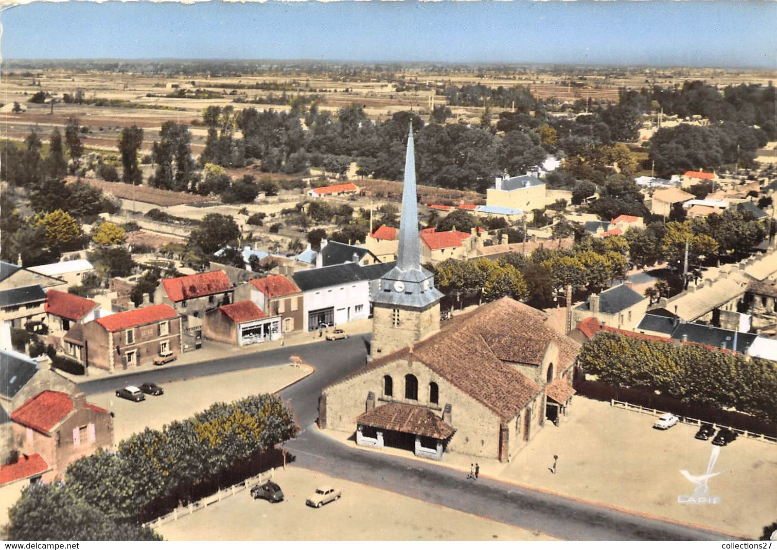 85-SAINT-JEAN-DE-MONT- L'EGLISE VUE DU CIEL - Saint Jean De Monts