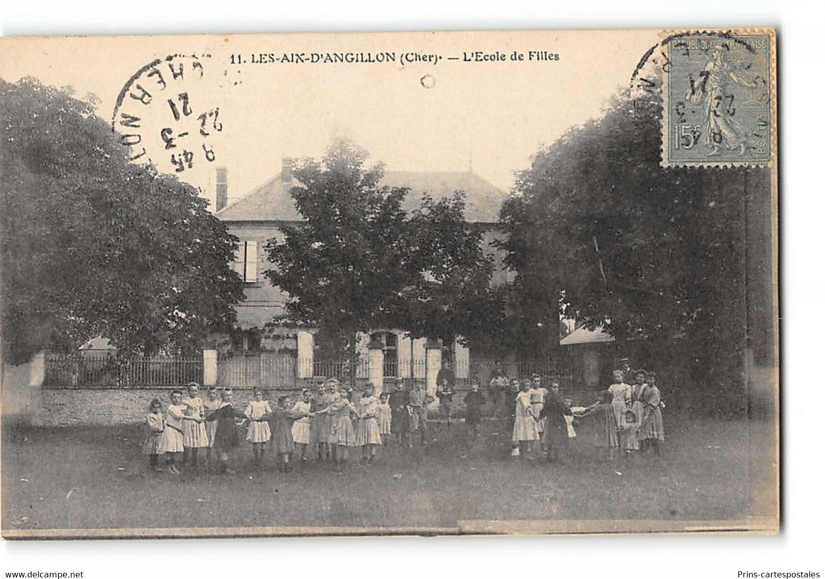 CPA 18 Les Aix D'Angillon - L'école Des Filles - Les Aix-d'Angillon