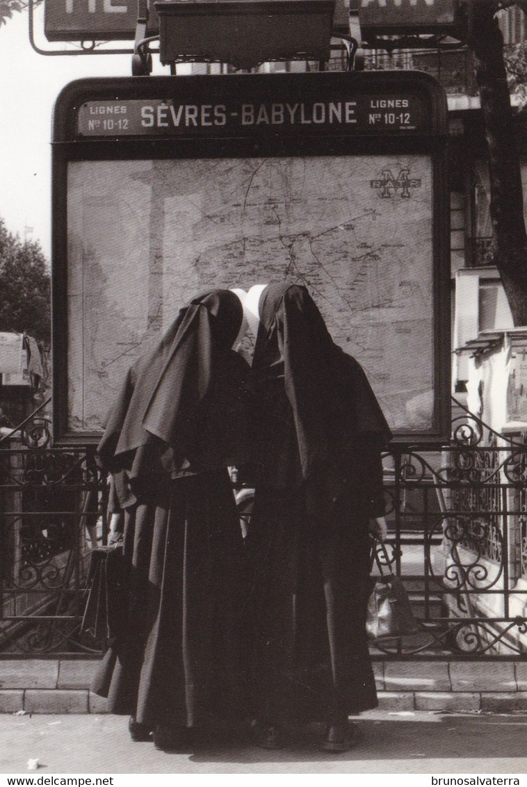 ROBERT DOISNEAU - Sèvres Et Babylone Paris 1953 - Doisneau