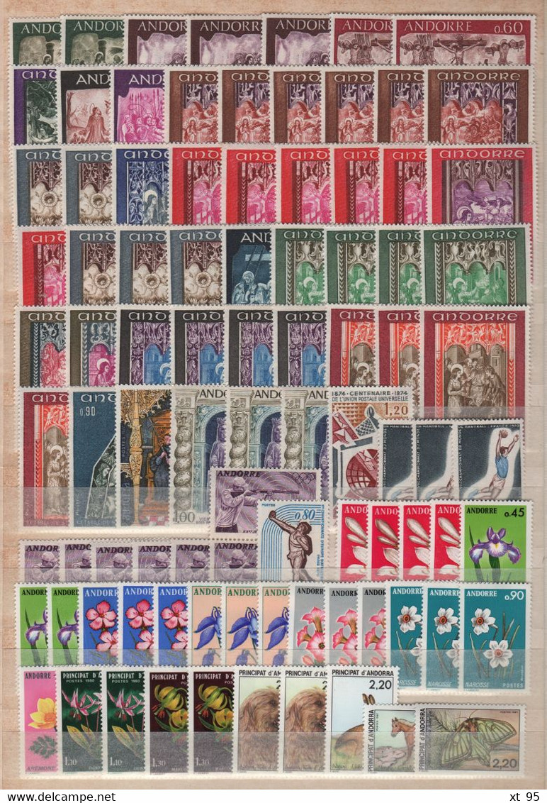 Andorre - Petit Stock De Timbres ** Neufs Sans Charniere Cote + 410€ - Sonstige & Ohne Zuordnung