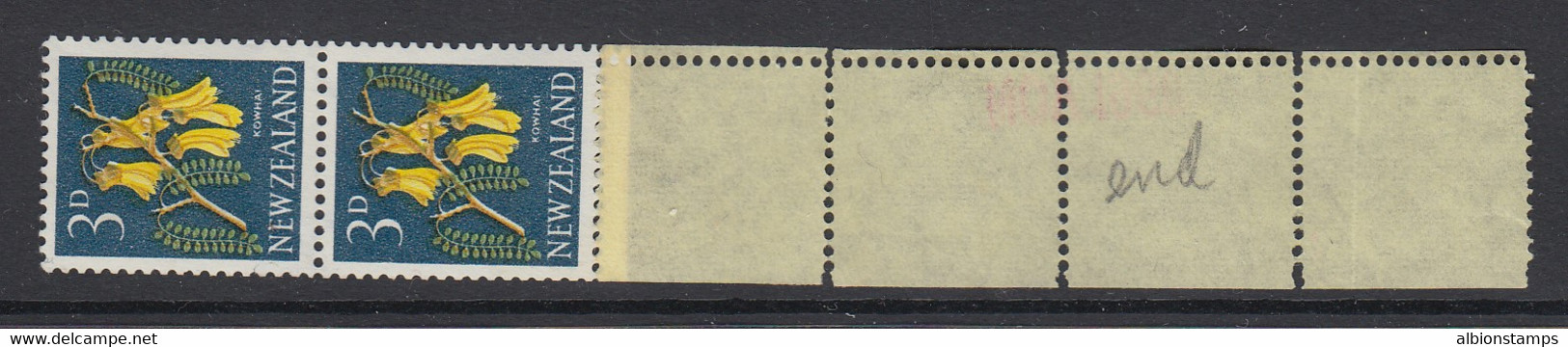 New Zealand, CP OC5a, End Coil Pair, Dated Nov 1960 (folded) - Ungebraucht
